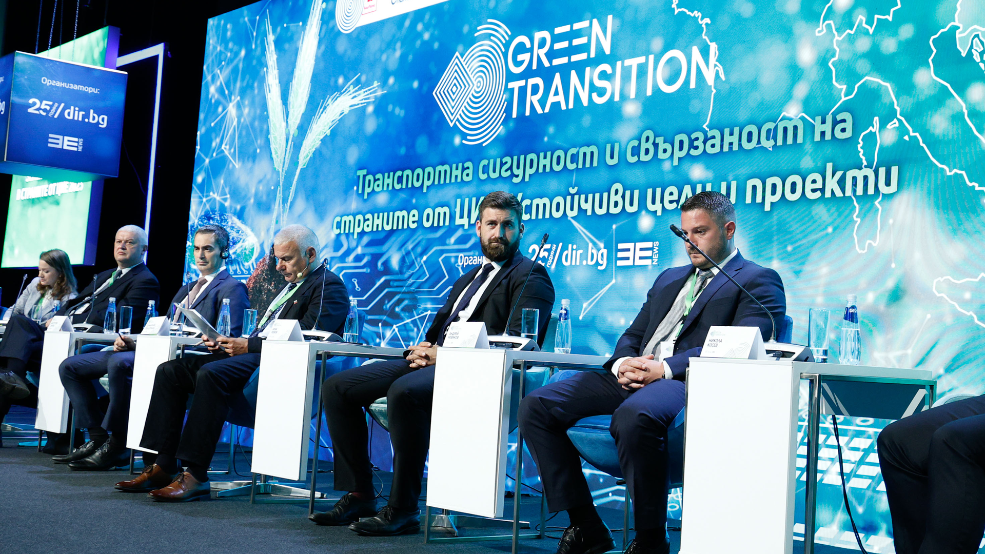 Ако не влезем в Шенген, България и Румъния да вдигнат бариерите помежду си, предлага евродепутатът Андрей Новаков