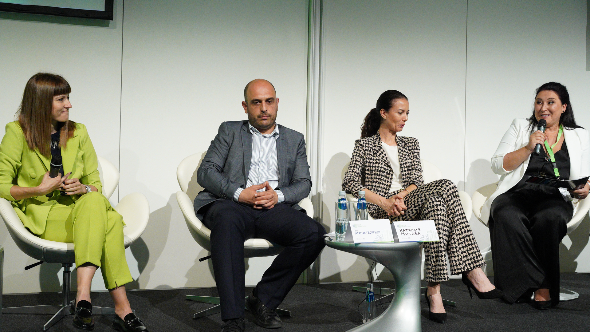 Експерти от България и чужбина обсъждаха иновациите и дигитализацията в образованието