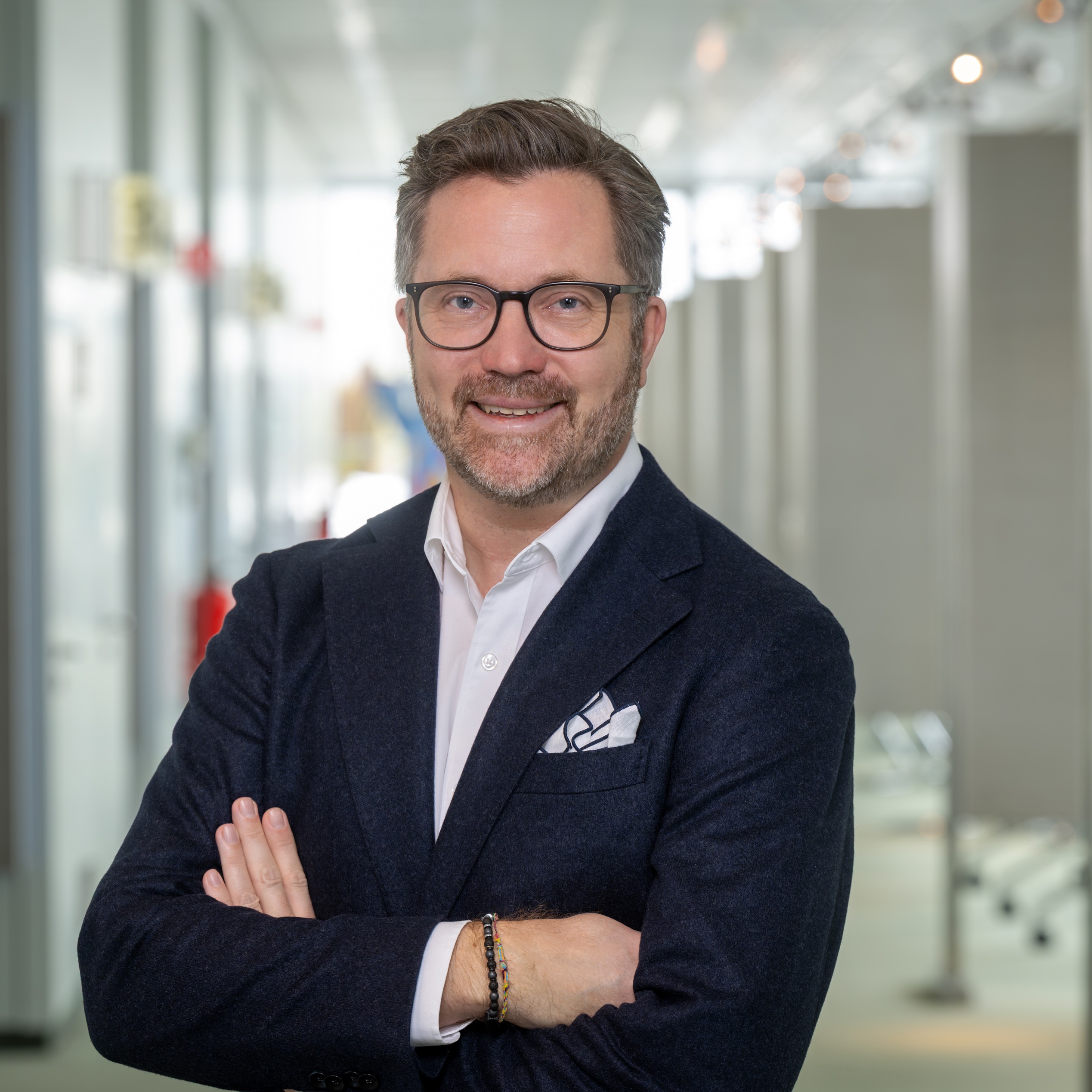 Dr. Claus Runge