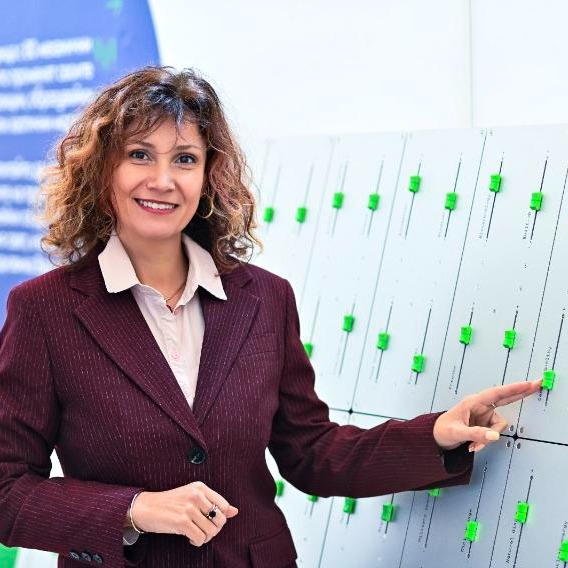 Dr. Marina Stefanova