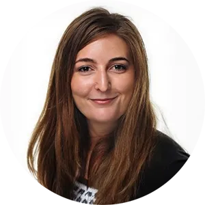 Мануела Несъл