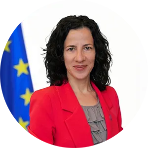 Роксана Минзату