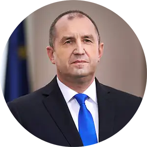 Румен Радев