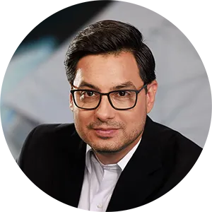 Светослав Иванов